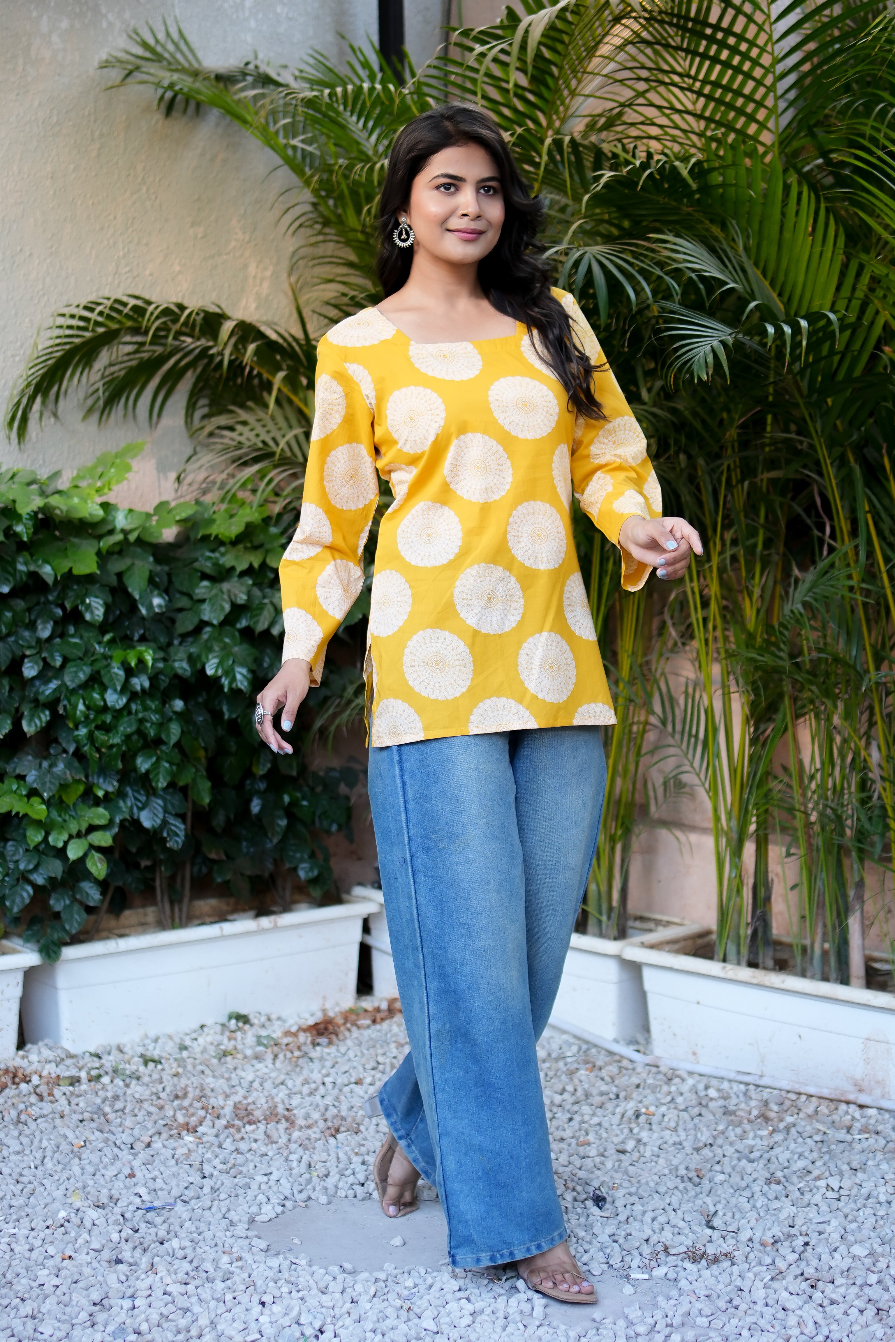 Square Exclusive short kurti