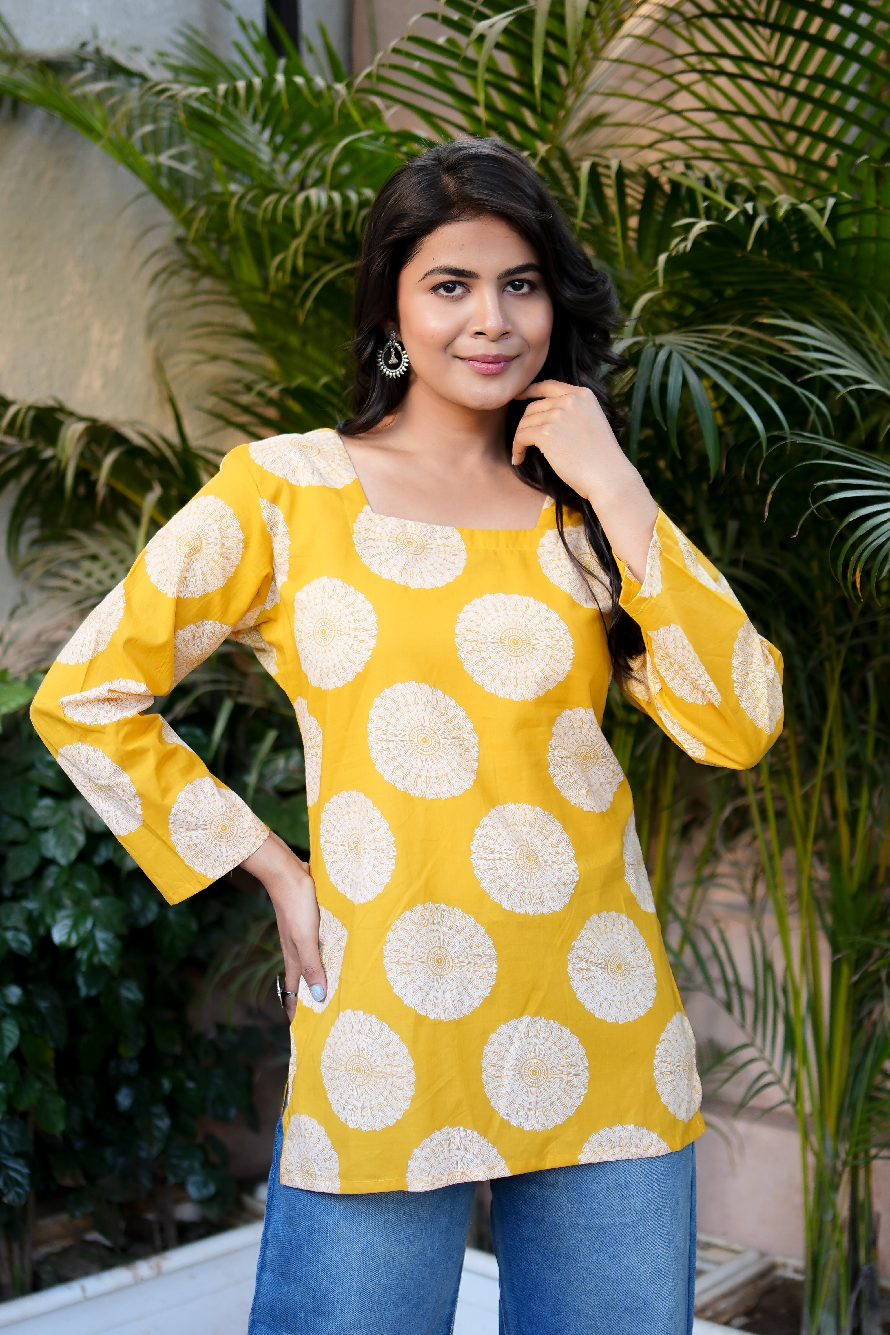 Square Exclusive short kurti