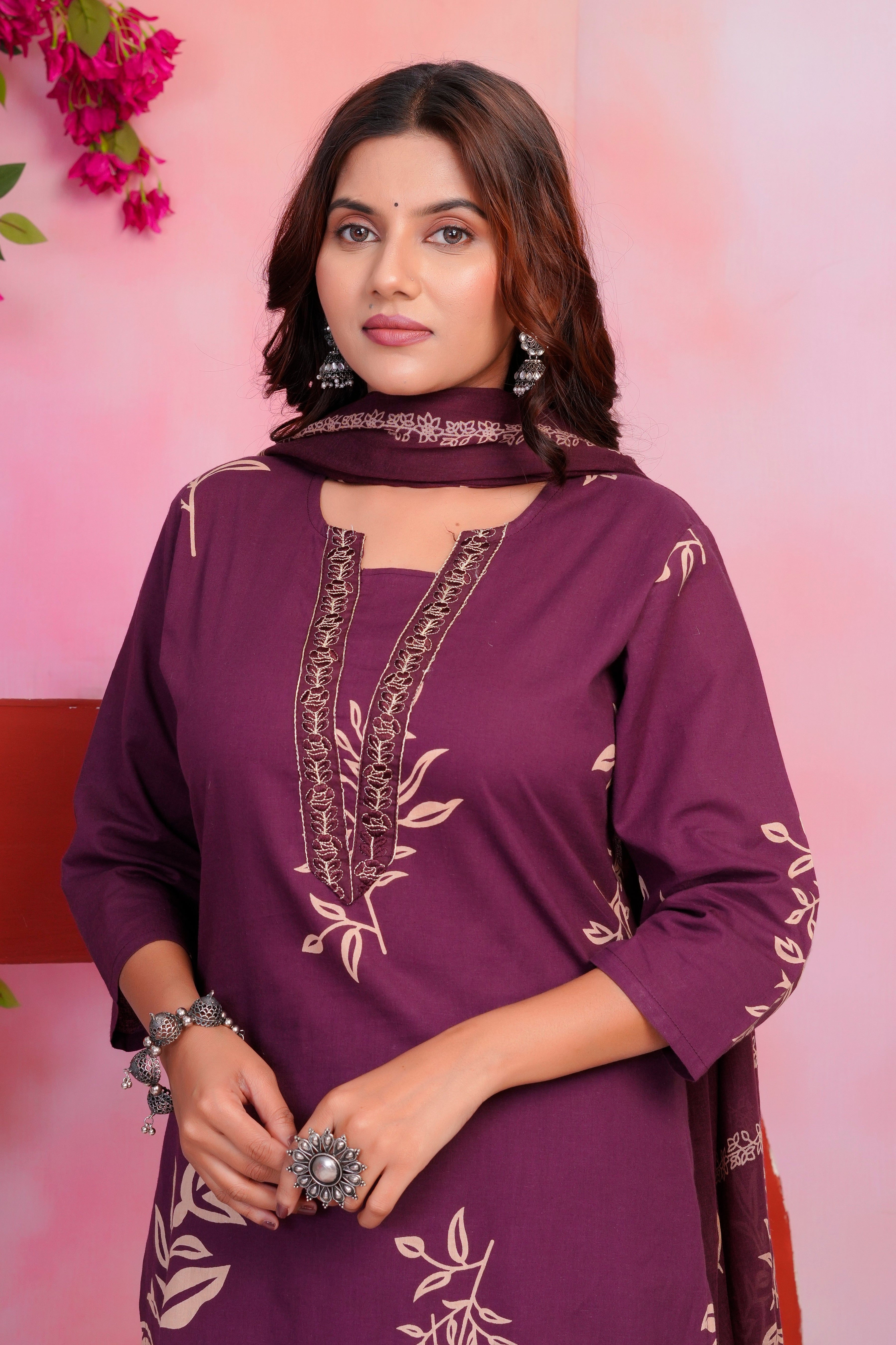 Bna Bnaya Floral Print Cotton Embroidered Kurta Pant Dupatta set